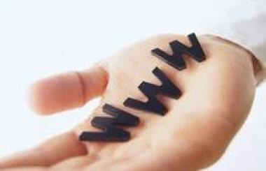 用真實身份打破互聯(lián)網(wǎng)“破窗效應(yīng)”